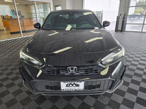 Used 2025 Honda Civic Sport image 8