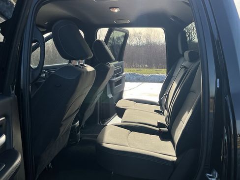 Used 2024 RAM 2500 Big Horn w/ Night Edition image 38