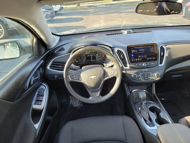 Used 2024 Chevrolet Malibu LT FWD image 9