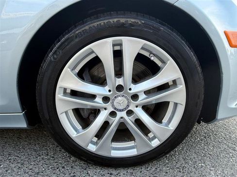 Used 2013 Mercedes-Benz C 300 4MATIC Sedan image 13