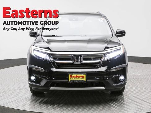 Used 2021 Honda Pilot Touring image 2