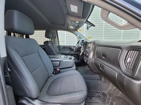 Used 2020 Chevrolet Silverado 2500 Custom w/ Custom Value Package AWD/4WD image 22