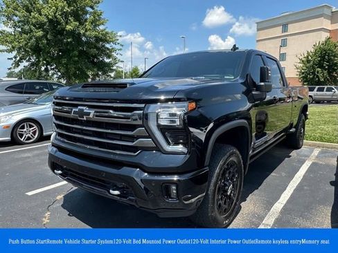 Used 2024 Chevrolet Silverado 3500 High Country w/ Technology Package AWD/4WD image 6
