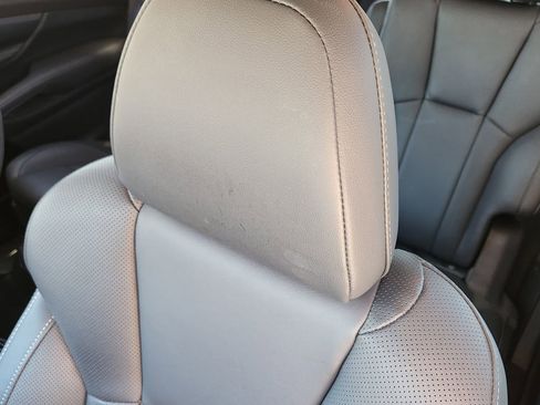 Used 2023 Subaru Ascent Limited w/ Technology Package AWD/4WD image 6