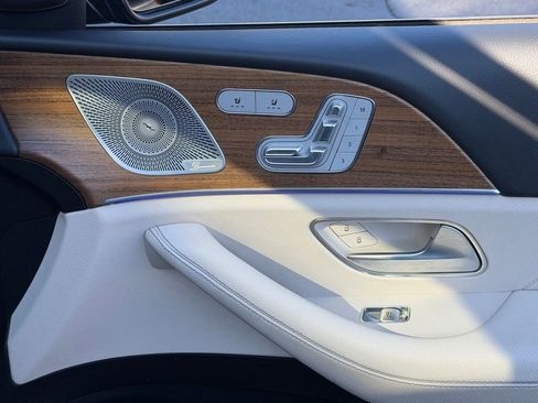 Used 2023 Mercedes-Benz GLS 450 GLS 450 image 36