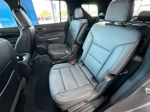 New 2026 Chevrolet Traverse LT w/ Midnight/Sport Edition image 16