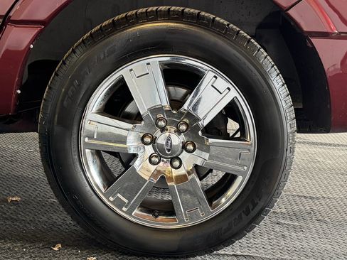 Used 2010 Ford Expedition Limited image 8