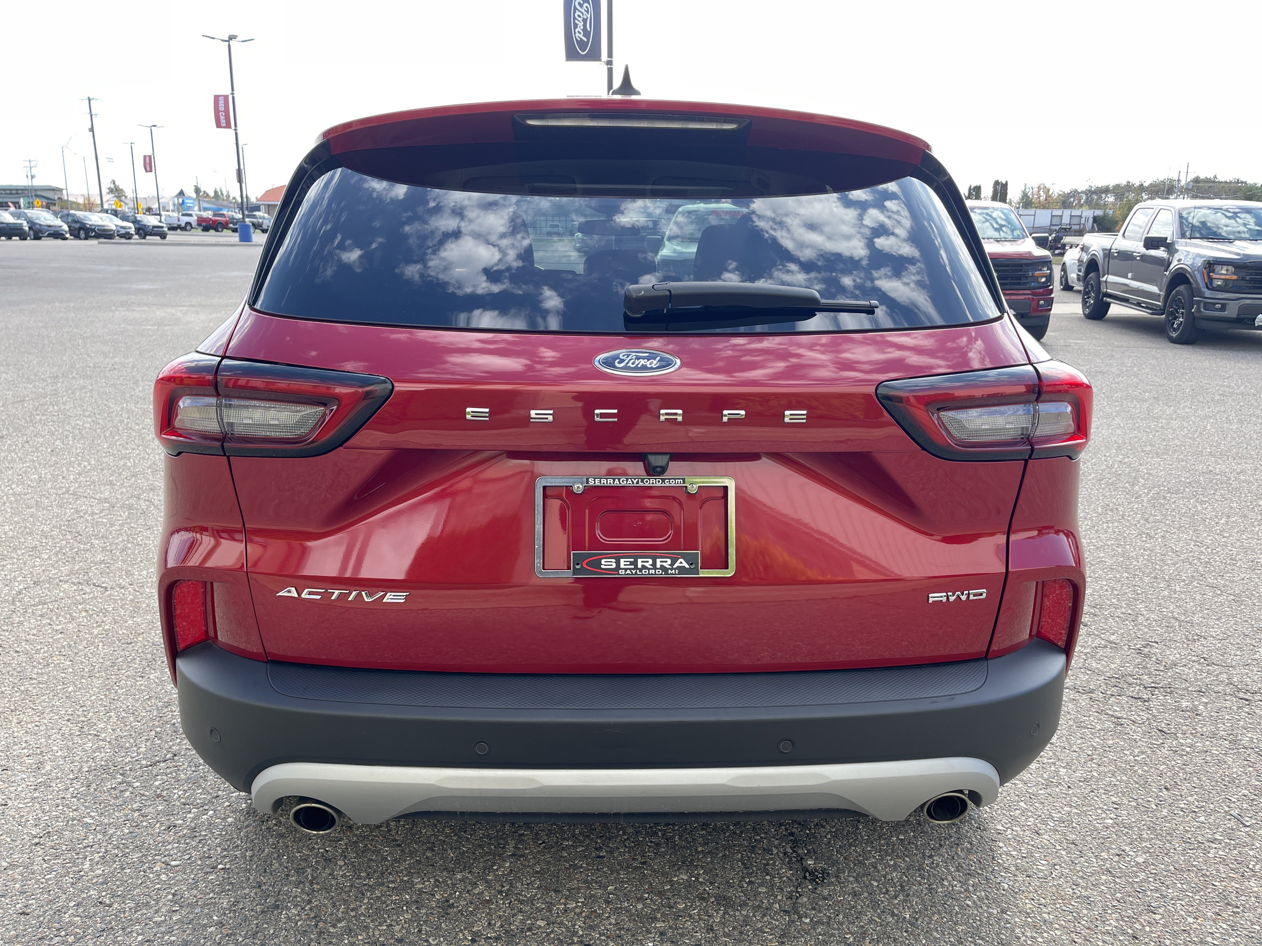 Used 2023 Ford Escape Active w/ Tech Pack #2 AWD/4WD image 4