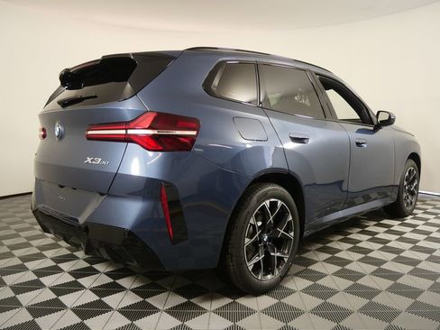 Used 2025 BMW X3 xDrive30i w/ M Sport Package image 3