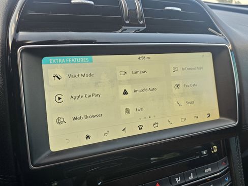 Used 2018 Jaguar F-PACE Portfolio image 42