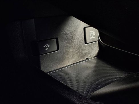 Certified 2018 Honda Civic LX-P image 9