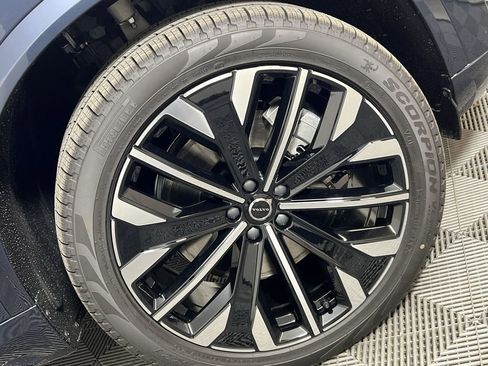 New 2026 Volvo XC90 T8 Ultra w/ Protection Package Premier AWD/4WD image 16