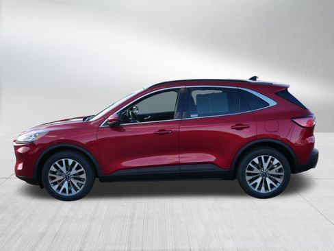 Used 2020 Ford Escape Titanium AWD/4WD image 4