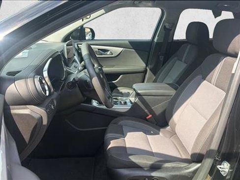 Used 2023 Chevrolet Blazer LT AWD/4WD image 10
