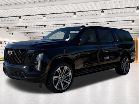 New 2026 Cadillac Escalade ESV Platinum Sport w/ LPO, Floor Liner Package AWD/4WD image 4
