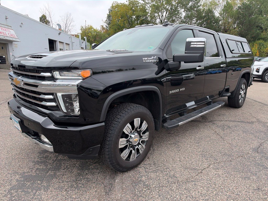 Used 2022 Chevrolet Silverado 3500 High Country w/ Safety Package II AWD/4WD image 14