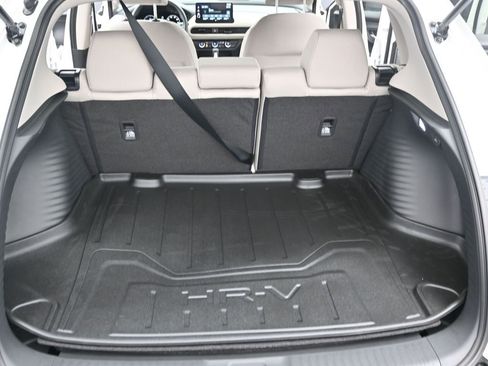 New 2026 Honda HR-V LX image 13