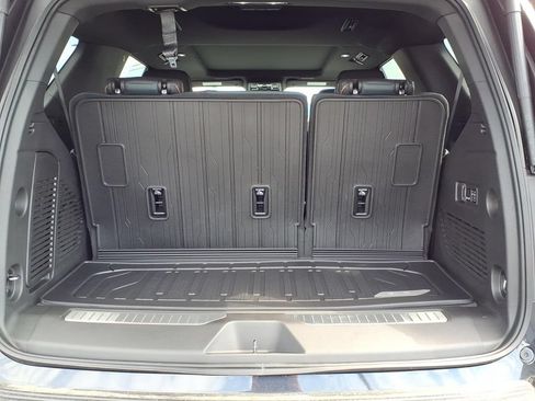 New 2026 GMC Yukon AT4 AWD/4WD image 15