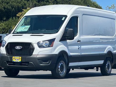 New 2026 Ford Transit 250 148 Medium Roof w/ Load Area Protection Package RWD image 8