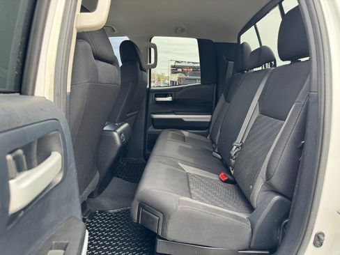 Used 2014 Toyota Tundra SR5 image 16