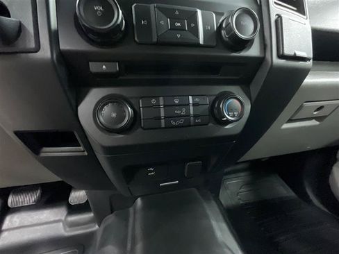 Used 2018 Ford F150 XL w/ Equipment Group 101A Mid RWD image 14