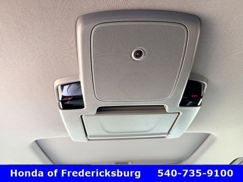 Certified 2024 Honda Odyssey Elite image 32