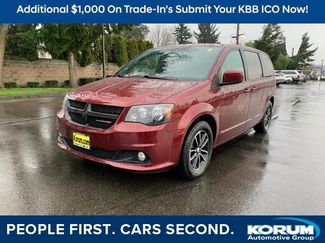 Used 2018 Dodge Grand Caravan SXT w/ Blacktop Package 360° Tour