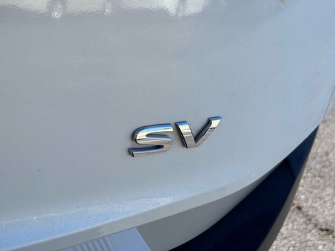 Used 2023 Nissan Rogue SV w/ SV Premium B Package image 5