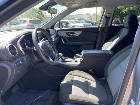 Used 2025 Chevrolet Blazer LT AWD/4WD image 15