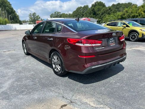 Used 2020 Kia Optima LX image 9