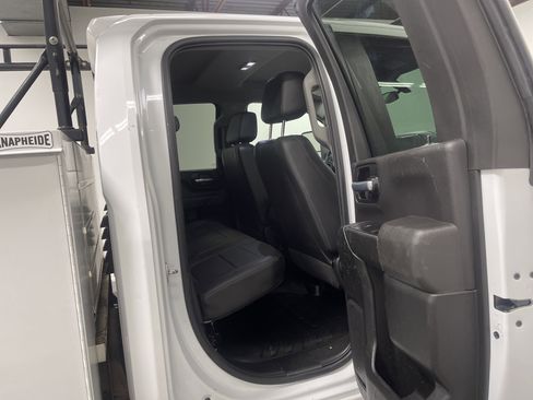 Used 2021 Chevrolet Silverado 2500 W/T w/ WT Convenience Package image 19