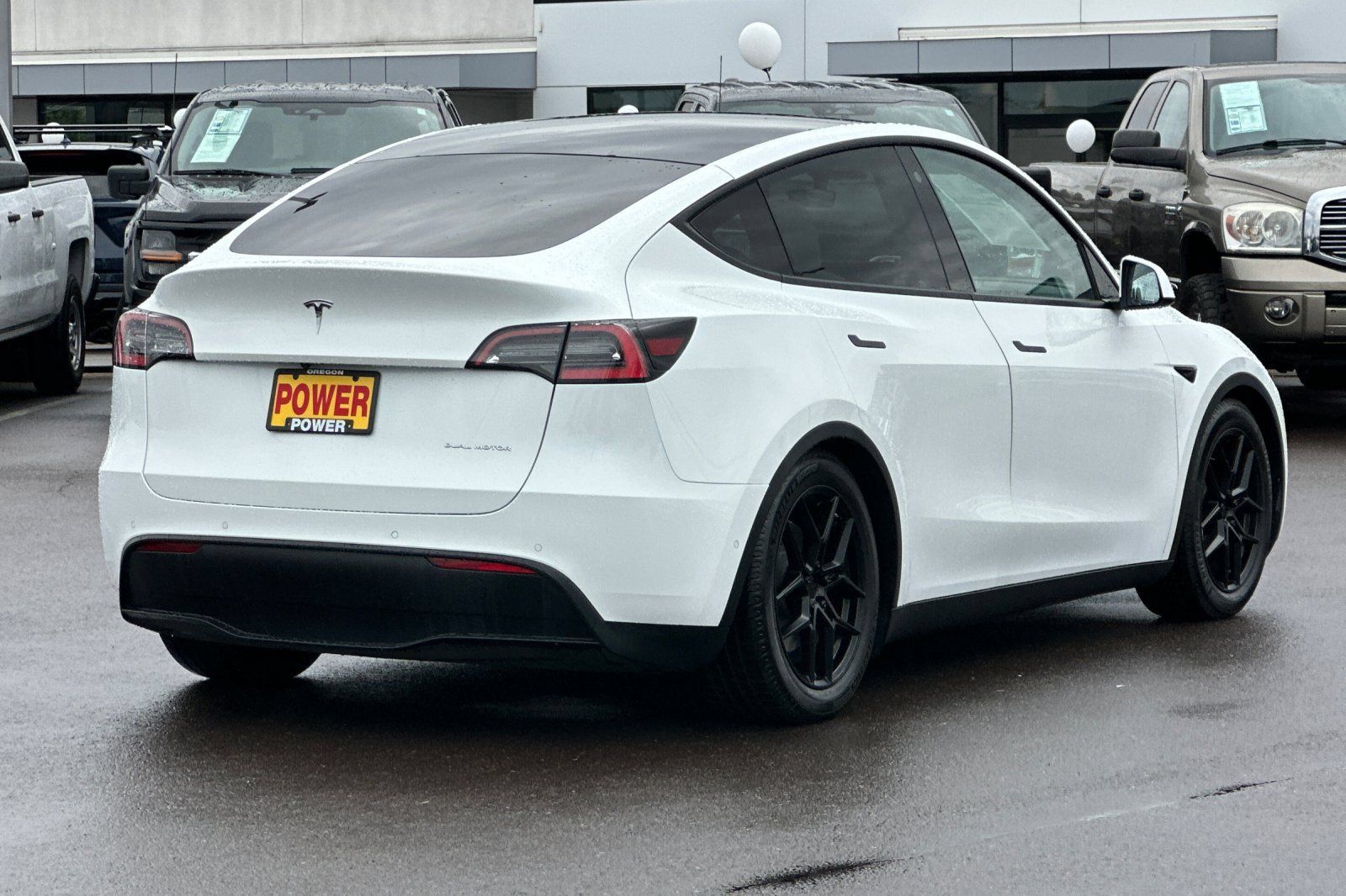 Used 2021 Tesla Model Y Long Range AWD/4WD image 4