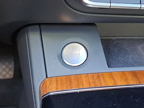 Used 2023 Audi Q5 2.0T Premium image 23