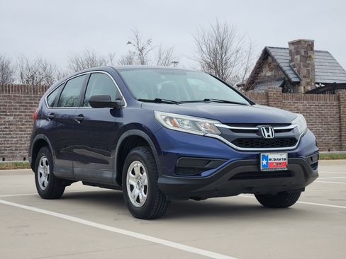 Used 2015 Honda CR-V LX image 4