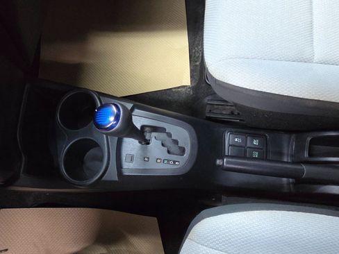 Used 2015 Toyota Prius C One FWD image 23