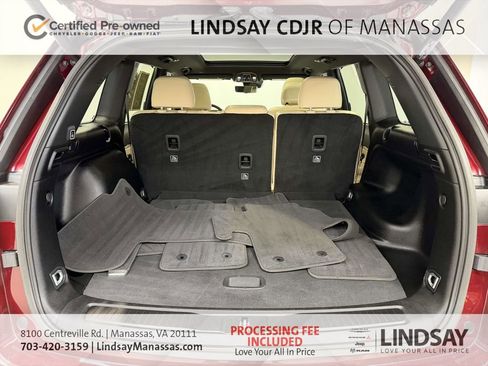 Certified 2025 Jeep Grand Cherokee Limited w/ Luxury Tech Group II AWD/4WD image 18