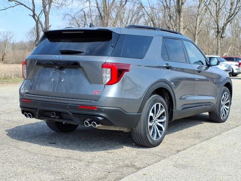 Used 2023 Ford Explorer ST image 7