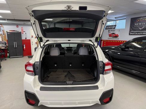 Used 2018 Subaru Crosstrek 2.0i Premium image 13