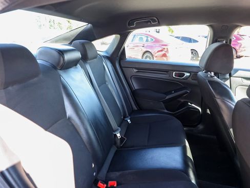 Used 2023 Honda Civic Sport image 17