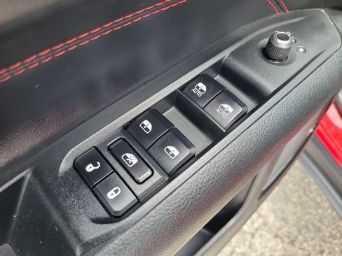 Used 2023 Jeep Compass Trailhawk AWD/4WD image 17