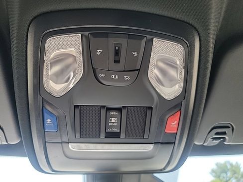 New 2026 RAM 1500 Tradesman AWD/4WD image 14