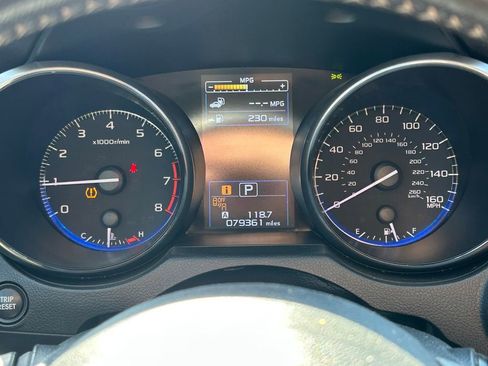 Used 2018 Subaru Outback 3.6R Touring AWD/4WD image 34