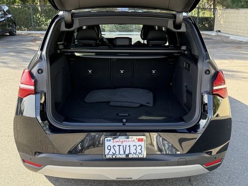 Used 2025 BMW X3 xDrive30i w/ Premium Package image 16