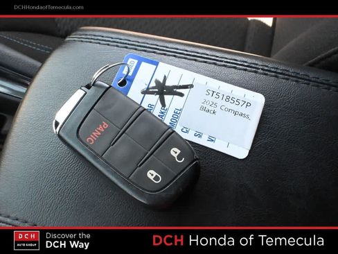 Used 2025 Jeep Compass Sport AWD/4WD image 15