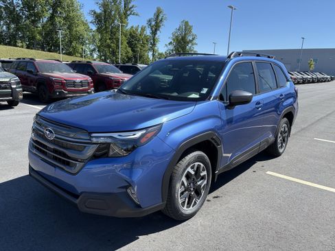 New 2026 Subaru Forester Premium AWD/4WD image 3