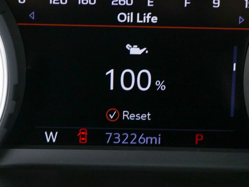 Used 2021 Chevrolet Tahoe Premier AWD/4WD image 17