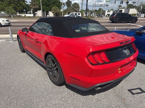 Used 2020 Ford Mustang Premium image 6