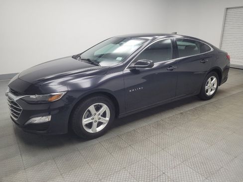 Used 2022 Chevrolet Malibu LS w/ Driver Confidence Package II FWD image 2