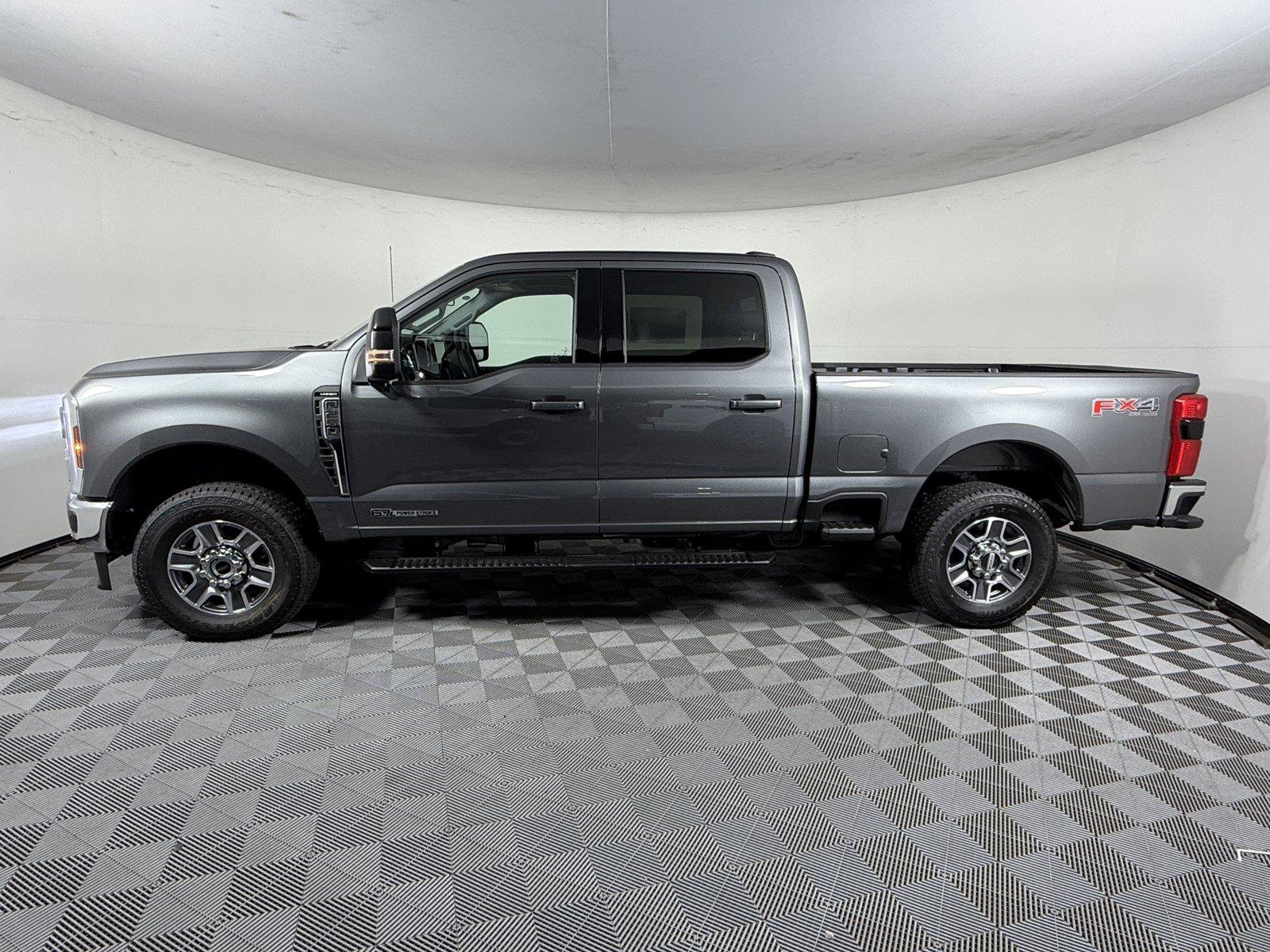 New 2026 Ford F250 Lariat w/ Lariat Premium Package AWD/4WD image 4