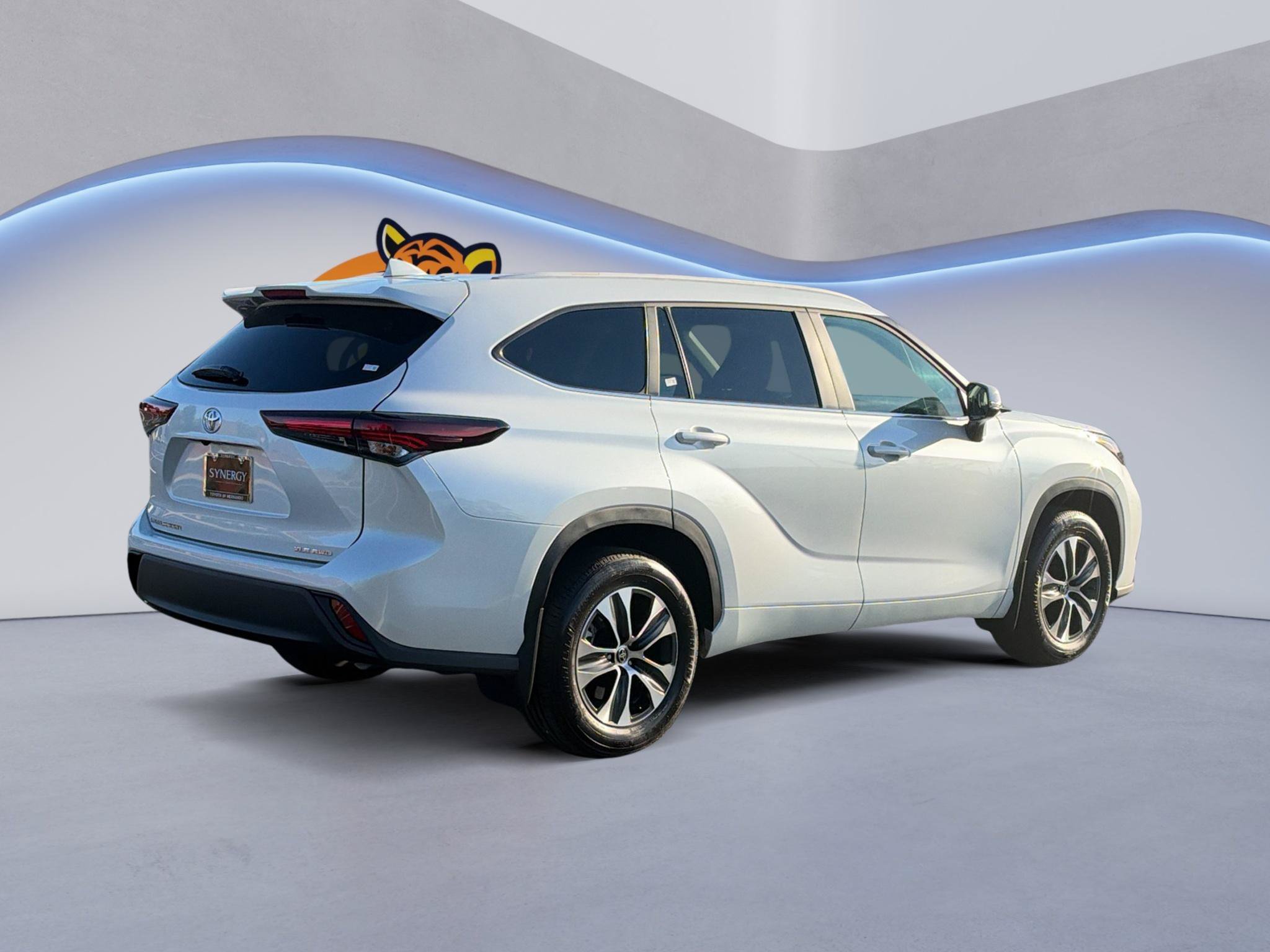 Used 2026 Toyota Highlander XLE AWD/4WD image 6